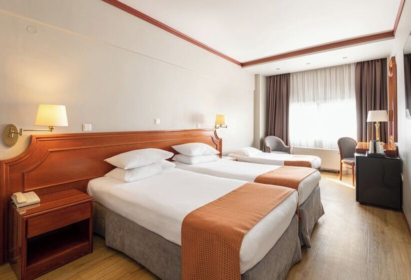 اتاق استاندارد, Holiday Inn Thessaloniki