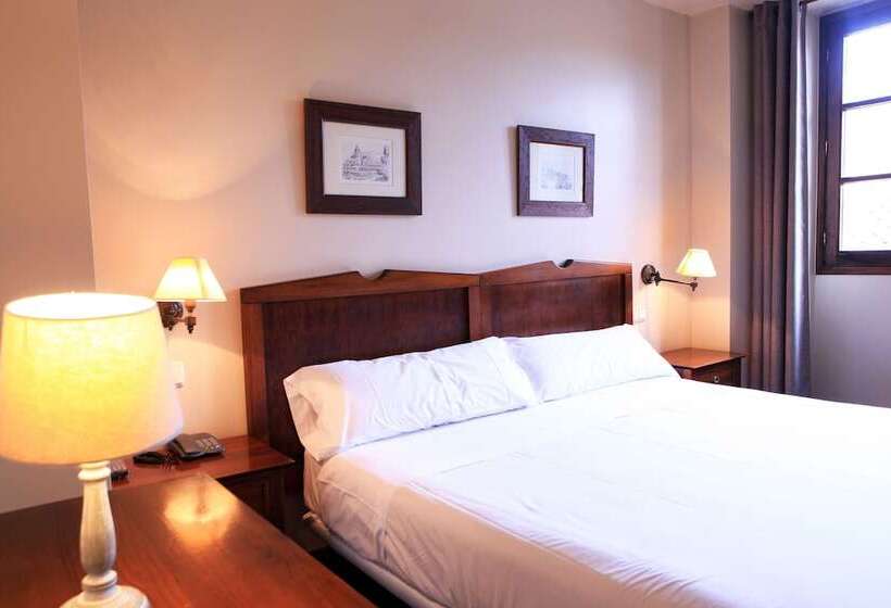 اتاق استاندارد یک نفره, Hostal Antxitonea