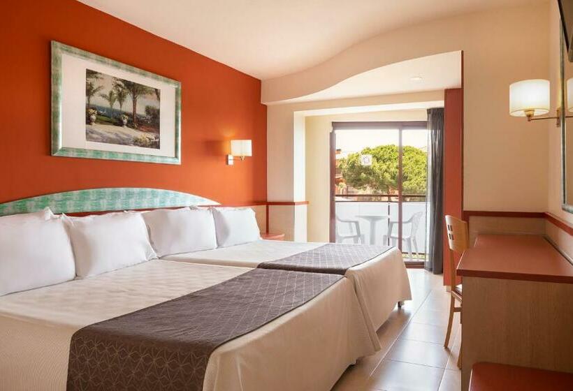 غرفة قياسية مطلّة علي حمام السباحة, htop Calella Palace & Spa