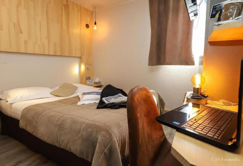 اتاق استاندارد, Restaurant Kyriad Brive Centre