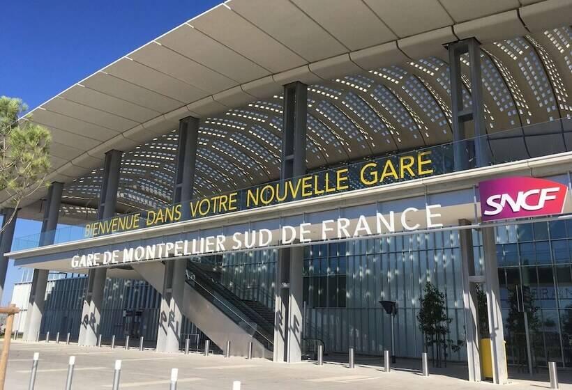 Standard Room, Kyriad Montpellier  Mediterranee Aeroport