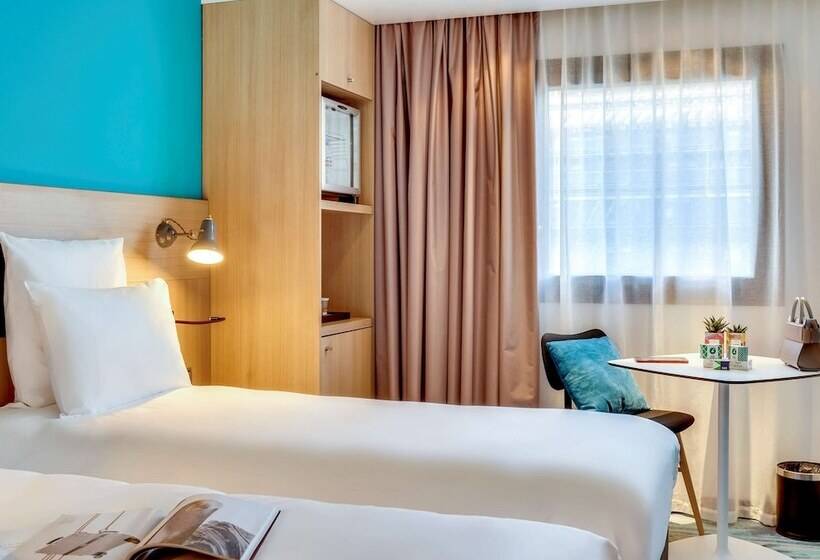 Chambre Supérieure, Mercure Paris Gare De Lyon Tgv