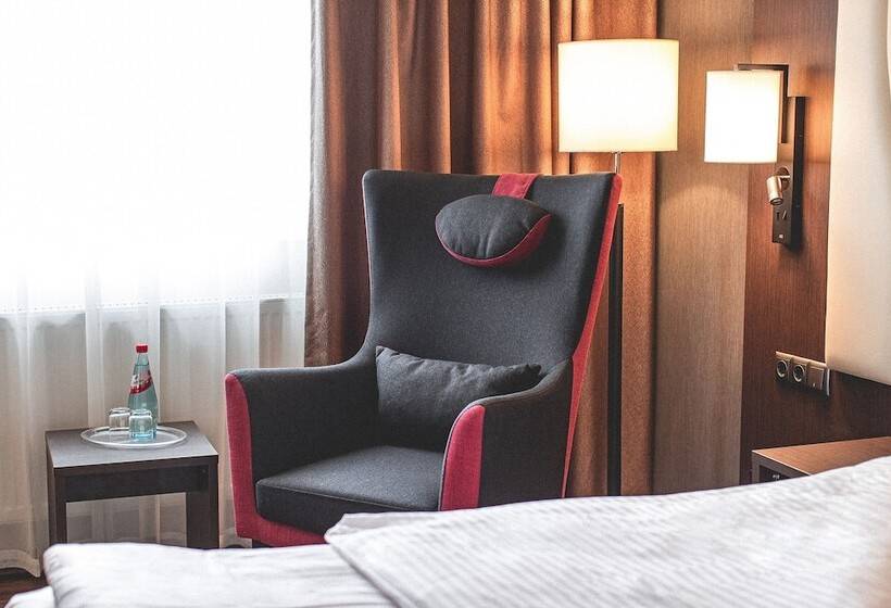 اتاق راحتی یک تخته, Plaza Hotel Hanau