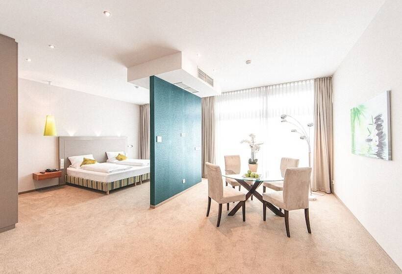سوییت, Plaza Hotel Hanau