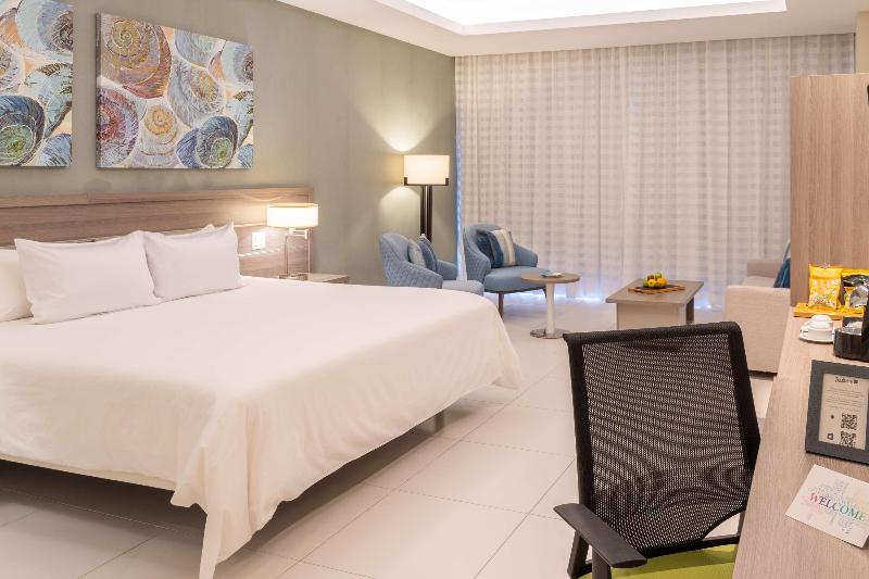 اتاق استاندارد سه نفره, Plaza Hotel Hanau