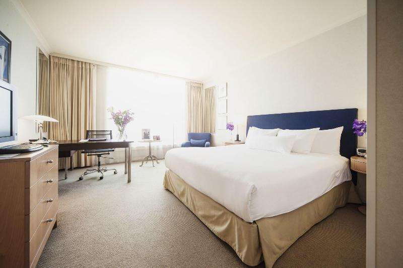 Superior Kamer met Kingsize Bed, Rotterdam Marriott