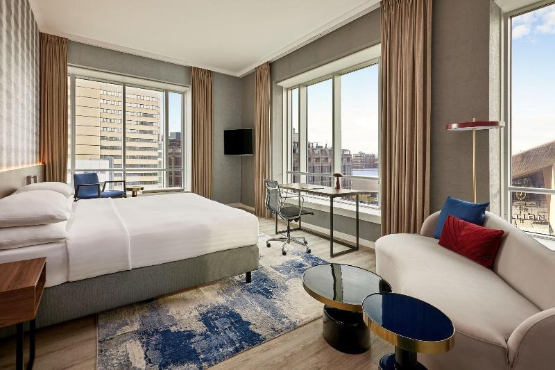 سوییت جونیور, Rotterdam Marriott