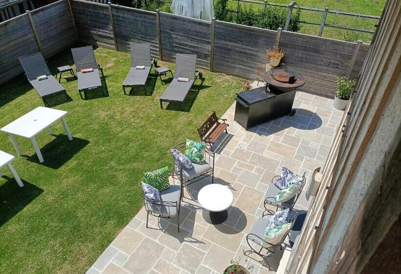 اتاق استاندارد, Auberge Du Vieux Tour Le Manoir