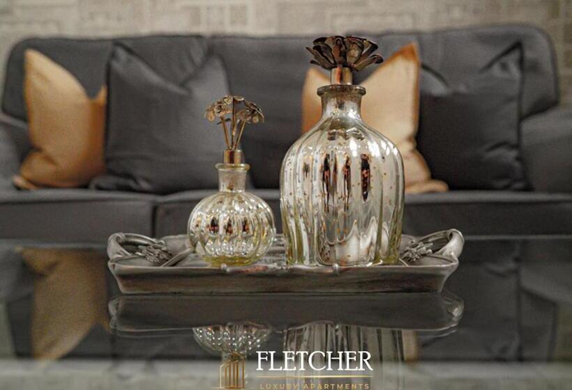 استودیوی استاندارد, Fletcher Apartments Ltd