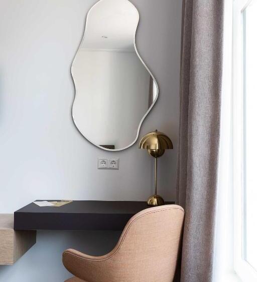 اتاق لوکس, Anegang Boutique