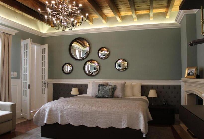 سوییت جونیور, Boutique Margarita Toluca