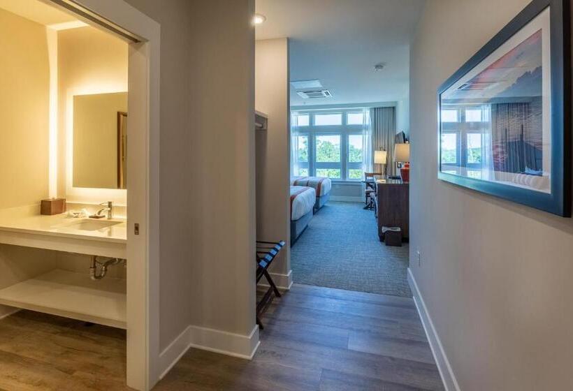 اتاق استاندارد, Lakeside Lodge Clemson