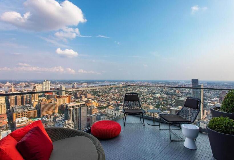 سوئیت با تخت بزرگ, W Philadelphia