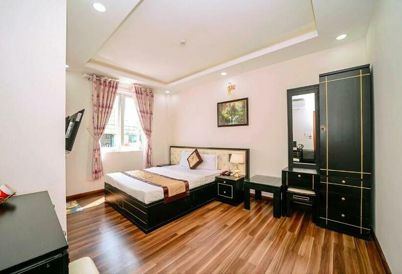 سوییت, Khách Sạn Vĩnh Hội