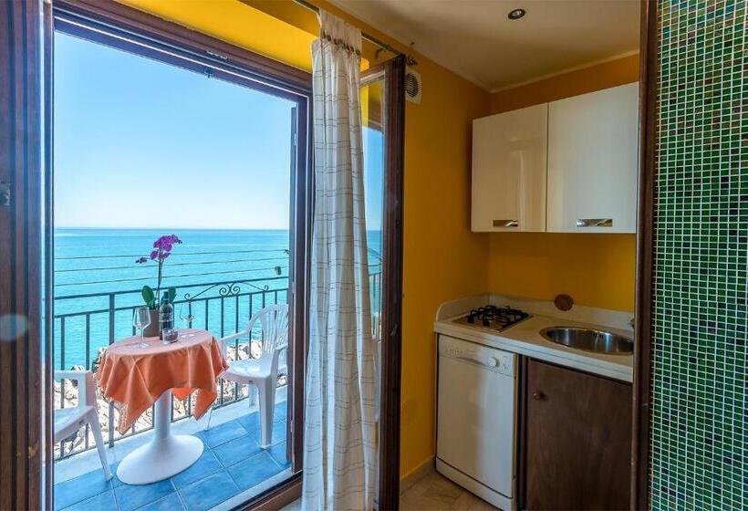 آپارتمان 1 خوابه با چشم‌انداز دریا, Miramare Residence Cefalú