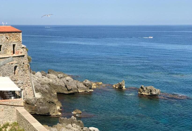 آپارتمان 2 خوابه با چشم‌انداز دریا, Miramare Residence Cefalú