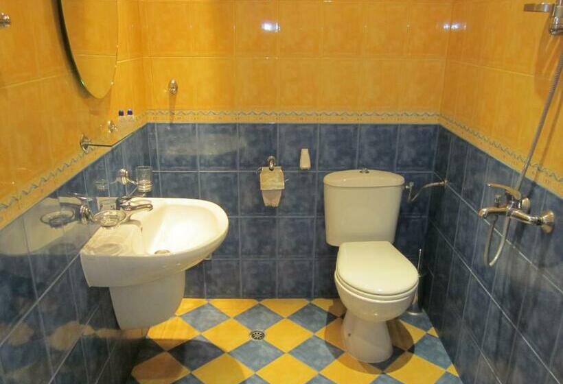 اتاق استاندارد, Guest House Karov   2 Stars