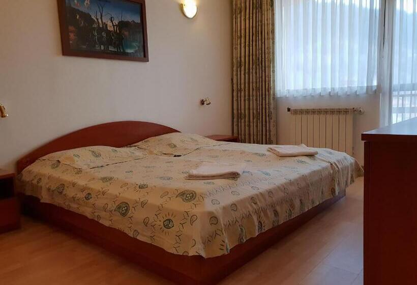 آپارتمان 1 خوابه, Guest House Karov   2 Stars