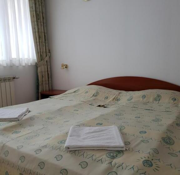 آپارتمان 1 خوابه, Guest House Karov   2 Stars