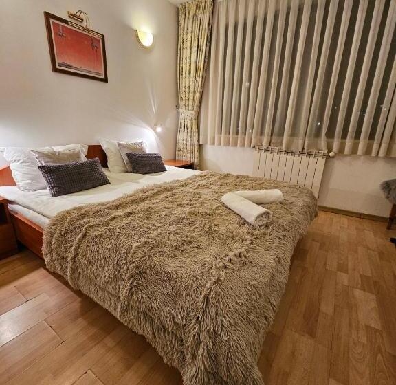 اتاق استاندارد, Guest House Karov   2 Stars