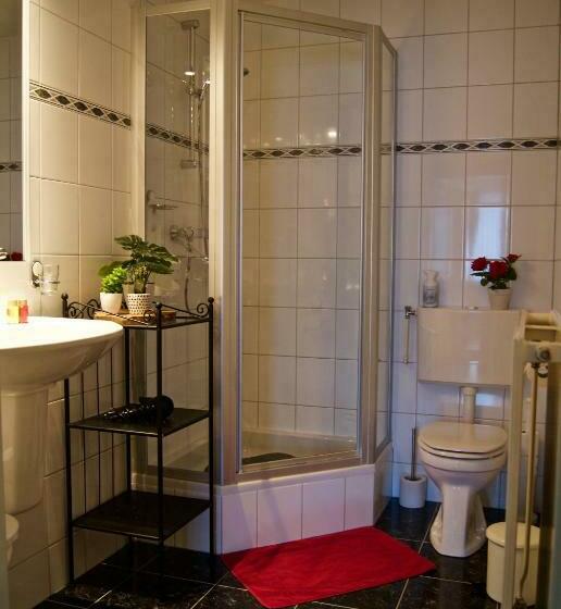 اتاق استاندارد, The Studio Guesthouse
