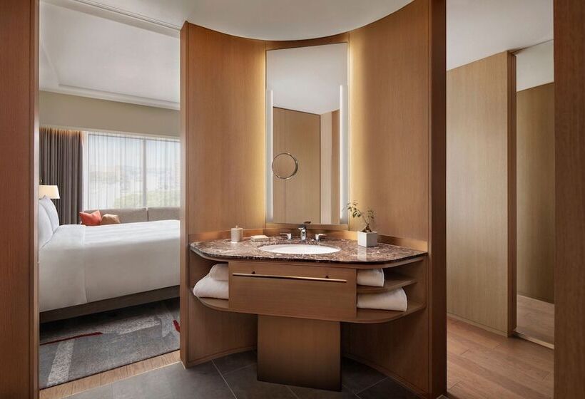 اتاق اجرایی, Jw Marriott Hotel Nara