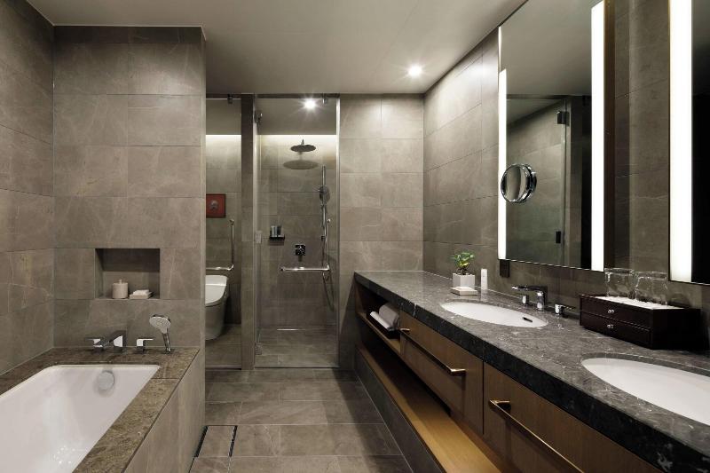 سوئیت جونیور با تخت بزرگ, Jw Marriott Hotel Nara