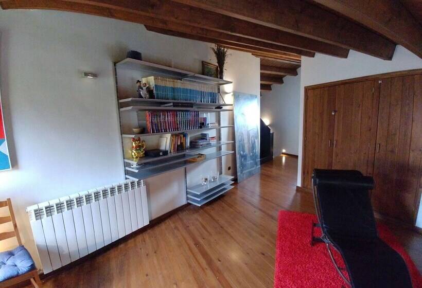 خانه 3 خوابه, Casa Campelles I