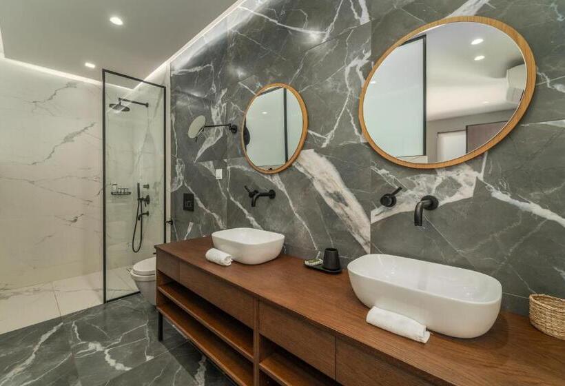 سوییت سوپریور با چشم‌انداز دریا, Katouna Suites Luxury Boutique Hotel Adults Only