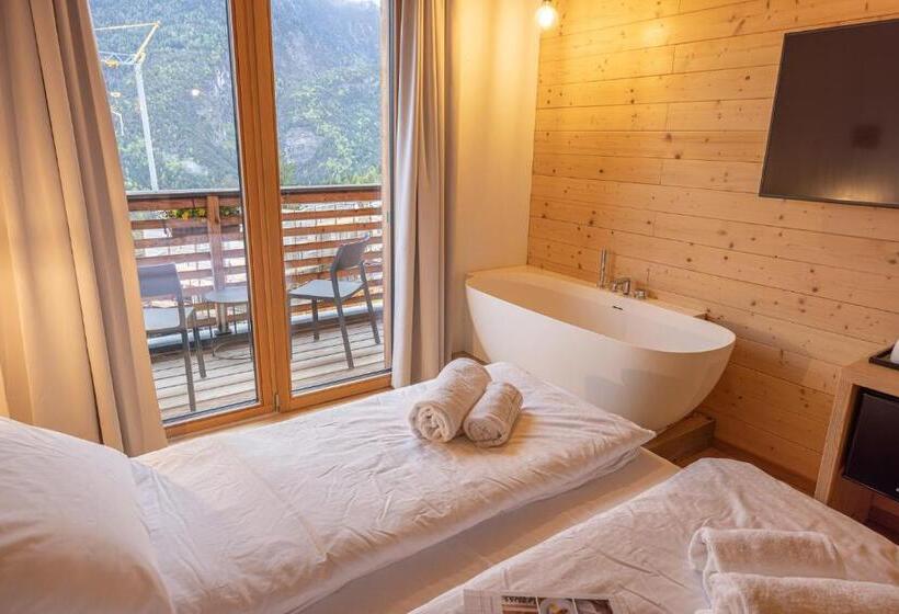 اتاق استاندارد با تراس, Giallo Dolomiti Wellness