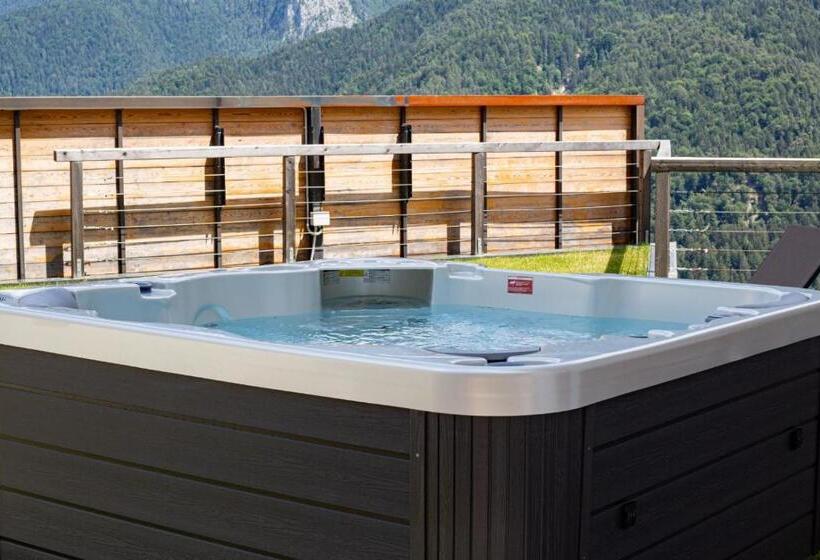 سوییت لوکس, Giallo Dolomiti Wellness