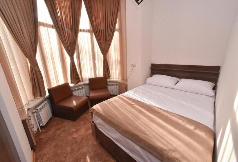 اتاق لوکس, Good Hotel Yerevan