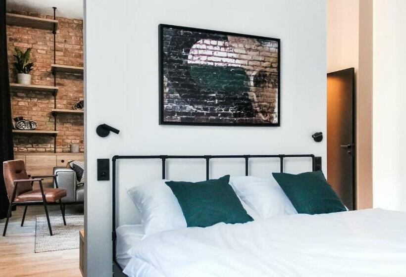 带1个卧室的带阳台的公寓, Apartmánový Dům U Tomana