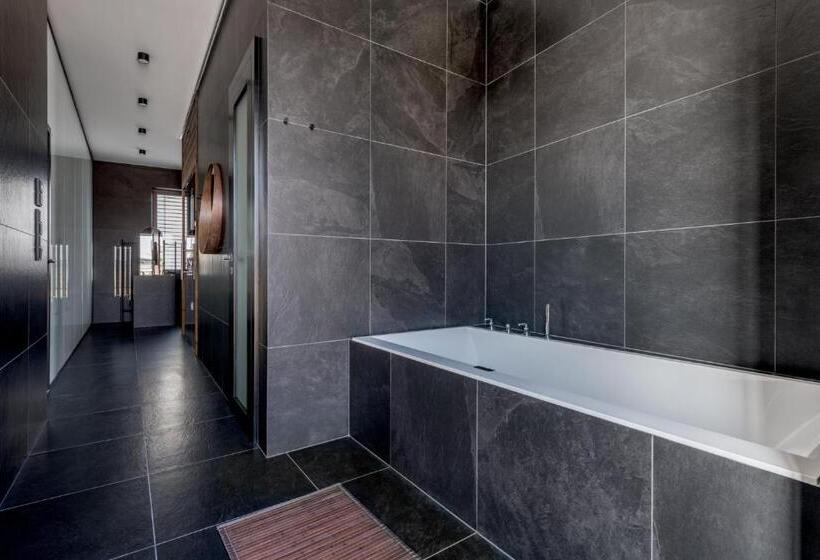 套房, Apartmánový Dům U Tomana