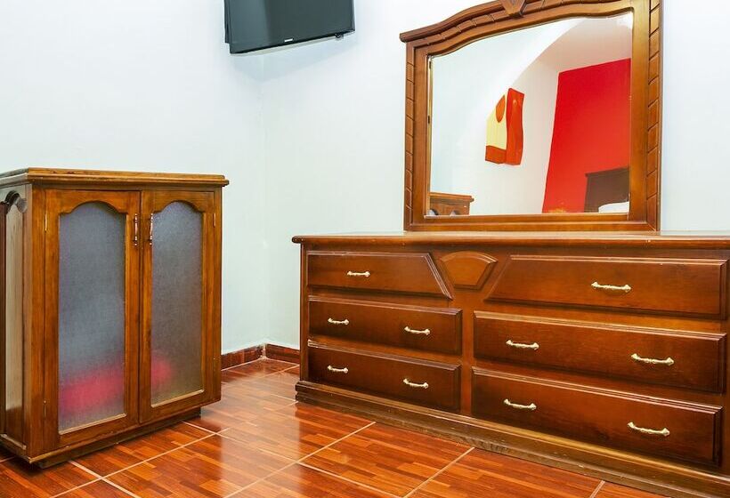اتاق سوپریور, Oyo  Posada Los Angeles