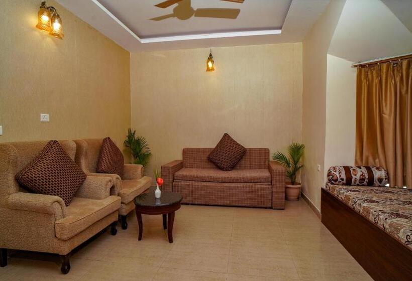 اتاق استاندارد با تخت بزرگ, Merak Resort  Bhimtal