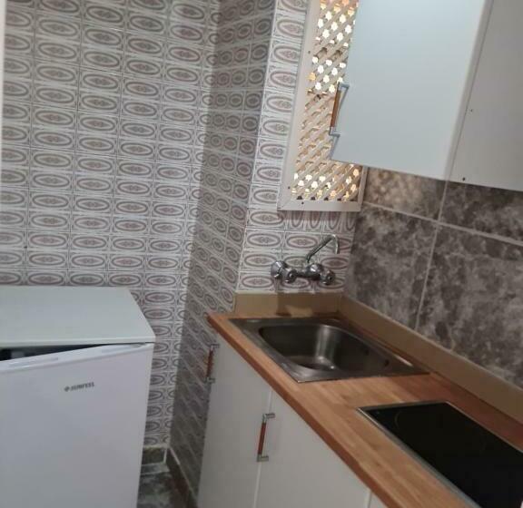 إستوديو قياسى, Apartamentos Catalina Park