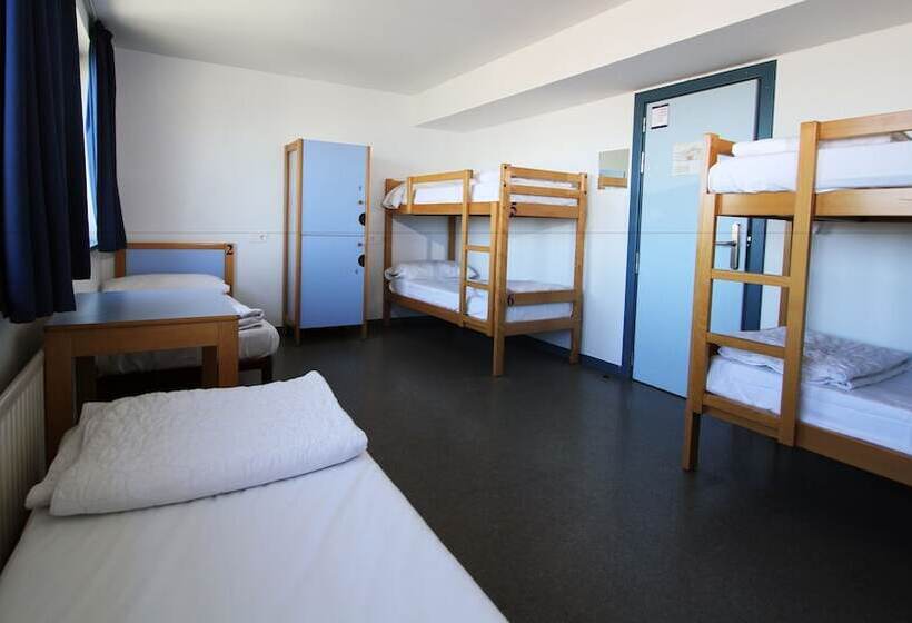 Кровать в Общей Комнате, Bilbao Hostel