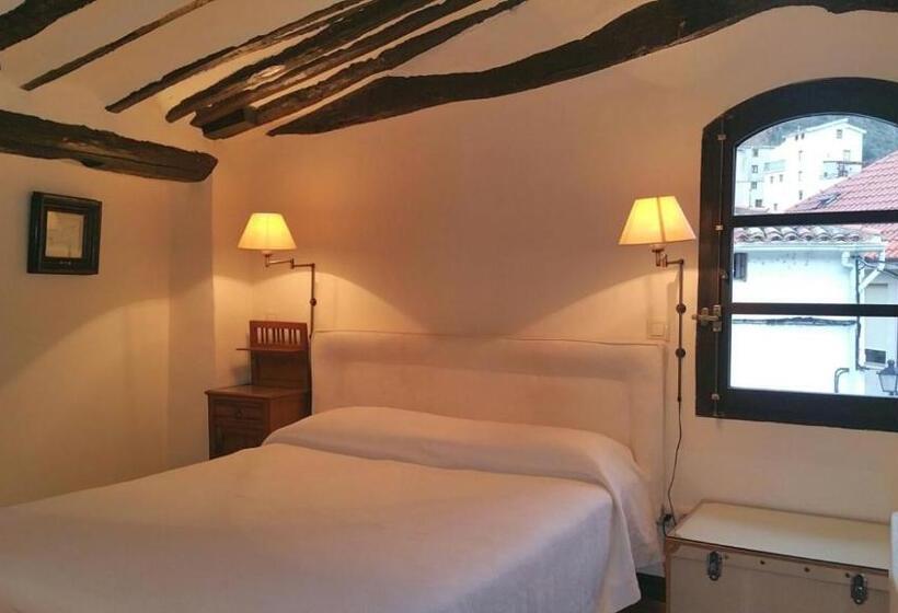 اتاق لوکس, Casa Rural Las Pedrolas