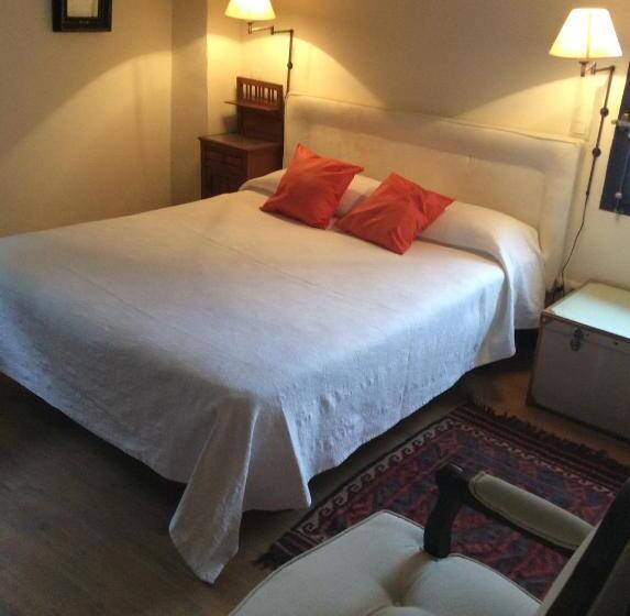 اتاق لوکس, Casa Rural Las Pedrolas