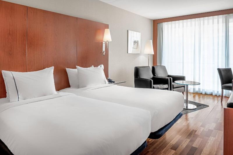 اتاق سوپریور با تخت بزرگ, Ac Hotel La Rioja By Marriott