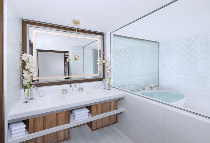 Juniorsviitti, Mandarin Oriental Al Faisaliah, Riyadh