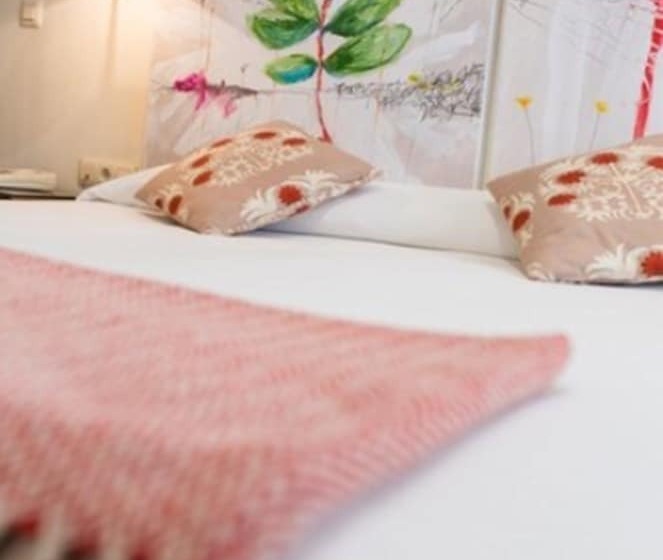 اتاق استاندارد, Alcantara