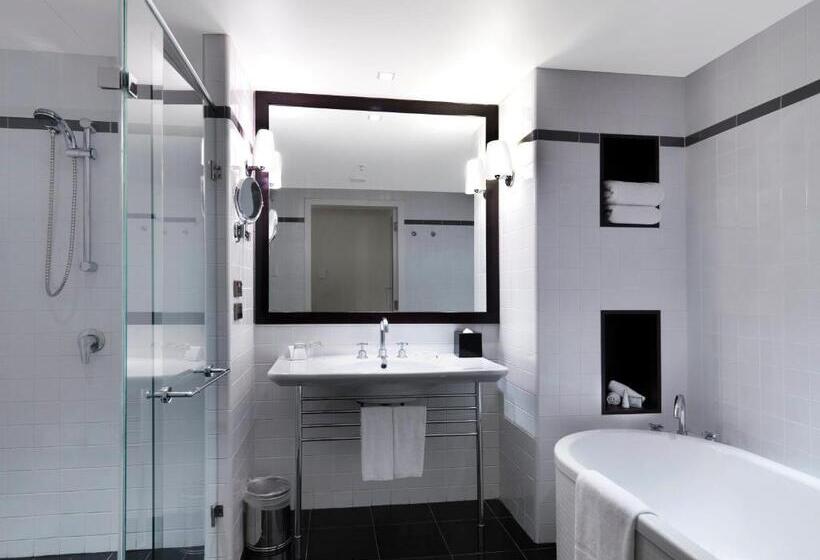 اتاق لوکس با تخت بزرگ, Amora Hotel Jamison Sydney