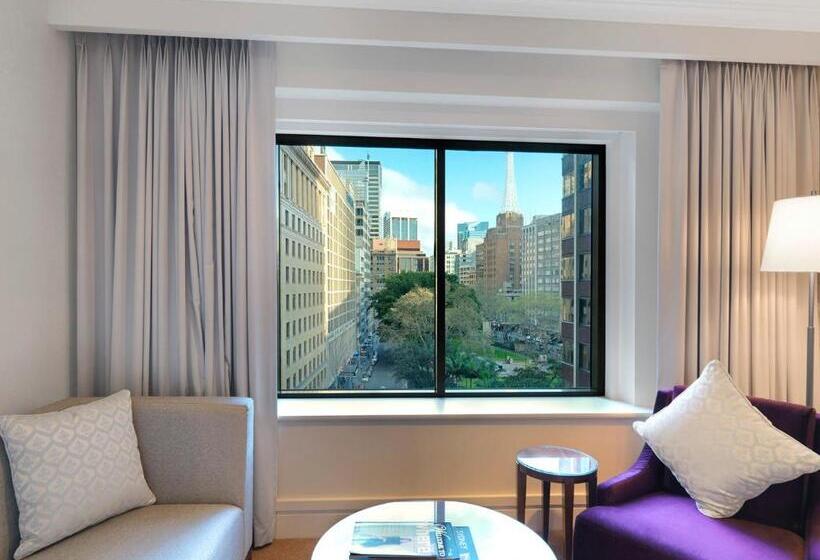 سوئیت کلاب, Amora Hotel Jamison Sydney