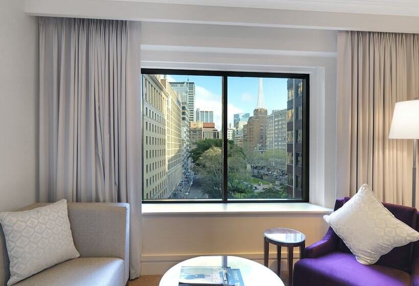 سوییت لوکس, Amora Hotel Jamison Sydney