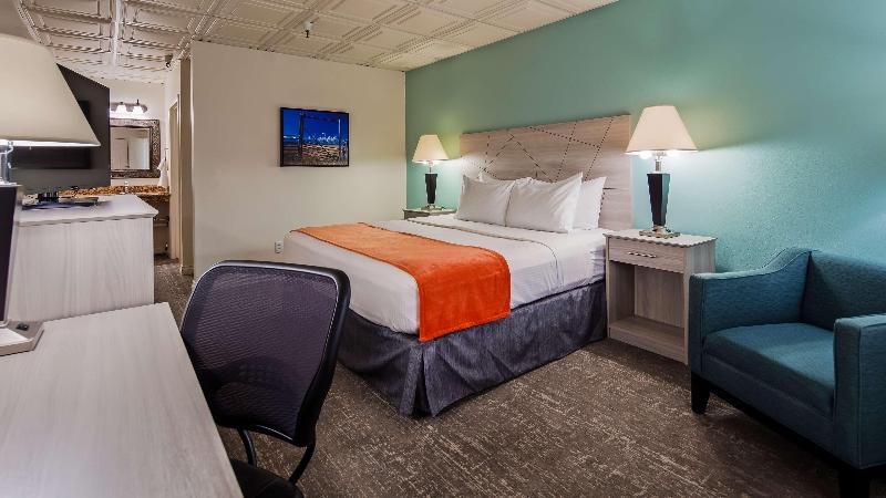 سوئیت کلاب, Amora Hotel Jamison Sydney