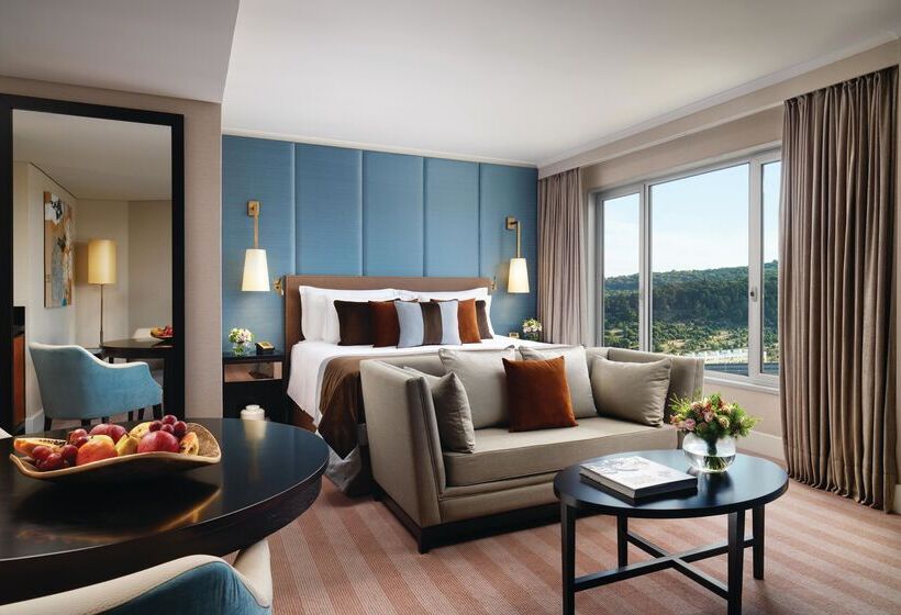 Junior Suite met Uitzicht op het Park, Corinthia  Lisbon