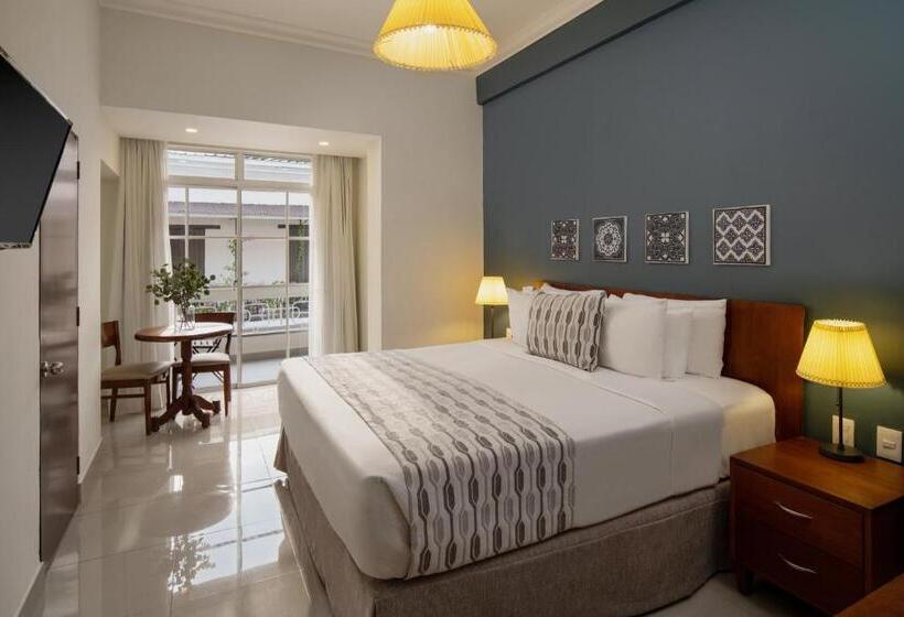 اتاق رویال, Hodelpa Caribe Colonial