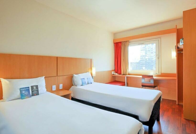 Standard Room, Ibis Buenos Aires Congreso